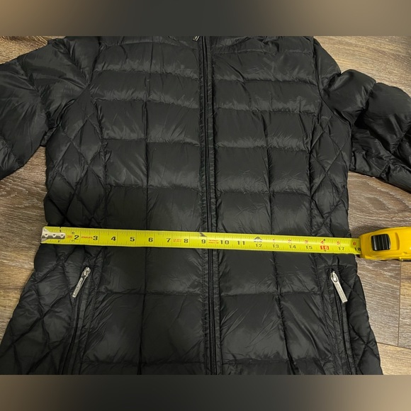 Michael Kors DownFill Jacket - Picture 12 of 13